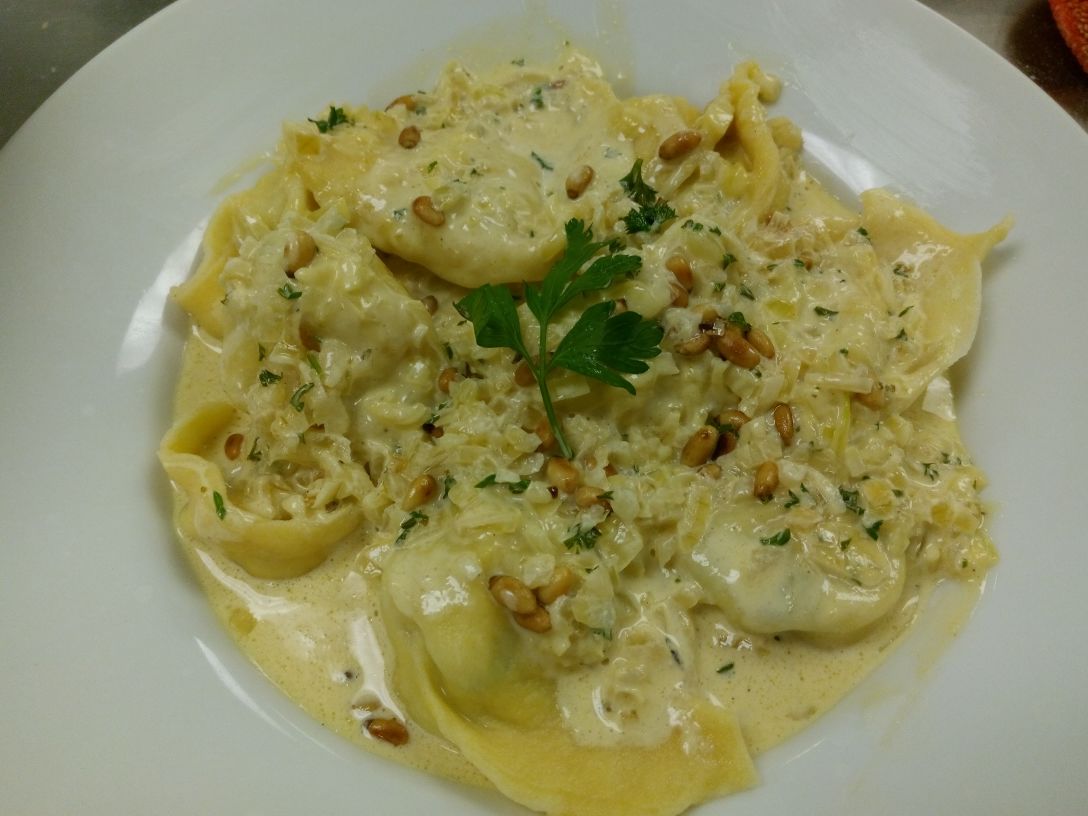 DIY Prawn tortellini